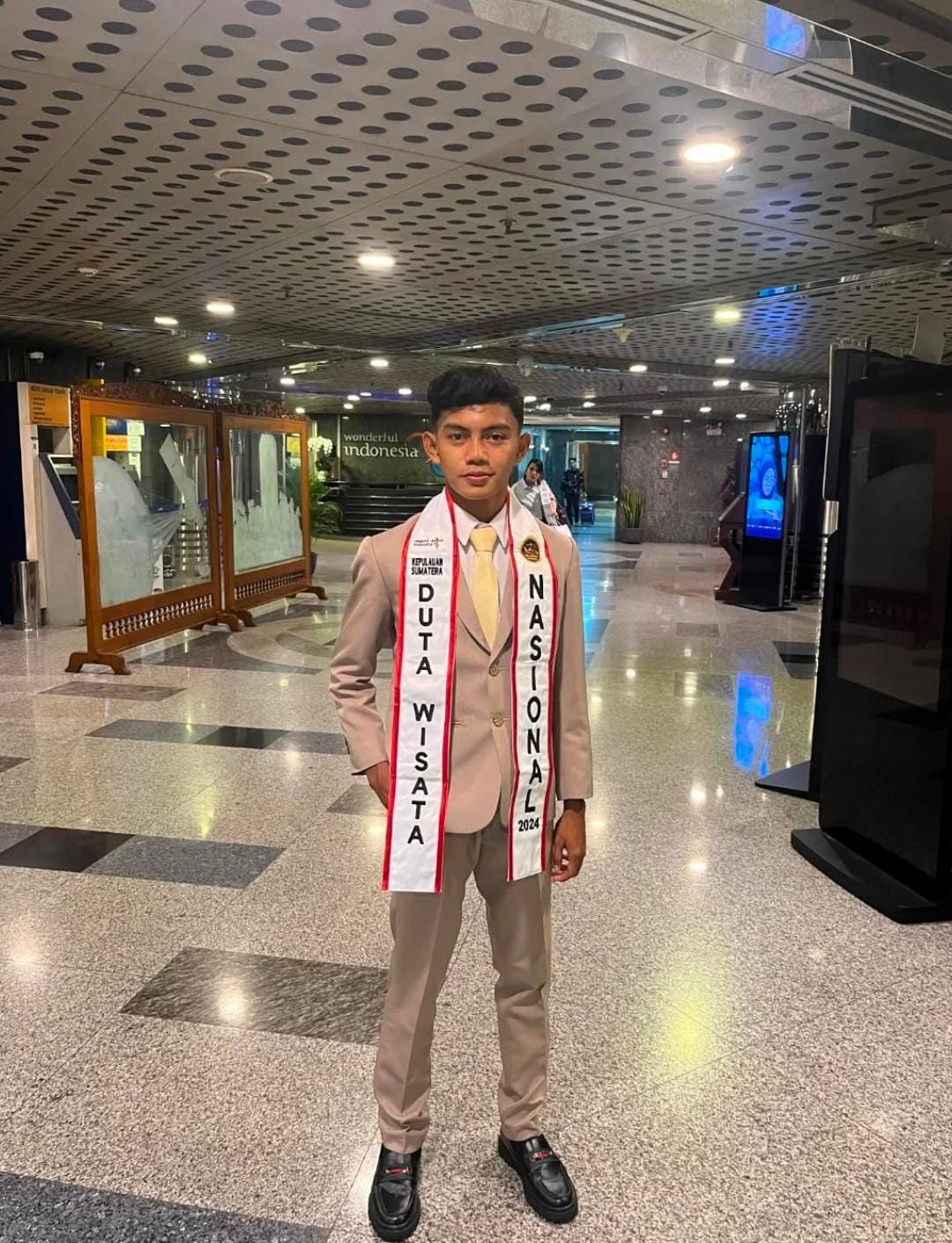 M.Fajrullah , Siswa MAN 3 Pekanbaru Terpilih Menjadi Duta Wisata Kepulauan Sumatra 2024
