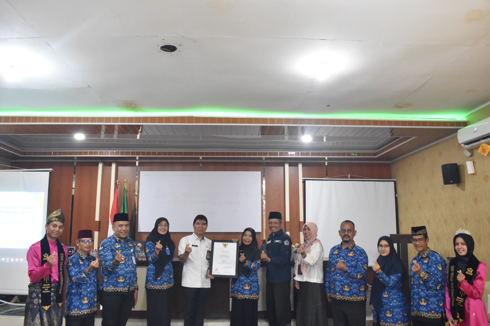 Fasilitasi dan Pembinaan Teknis Sekolah Siaga Kependudukan (SSK) di MAN 3 Kota Pekanbaru