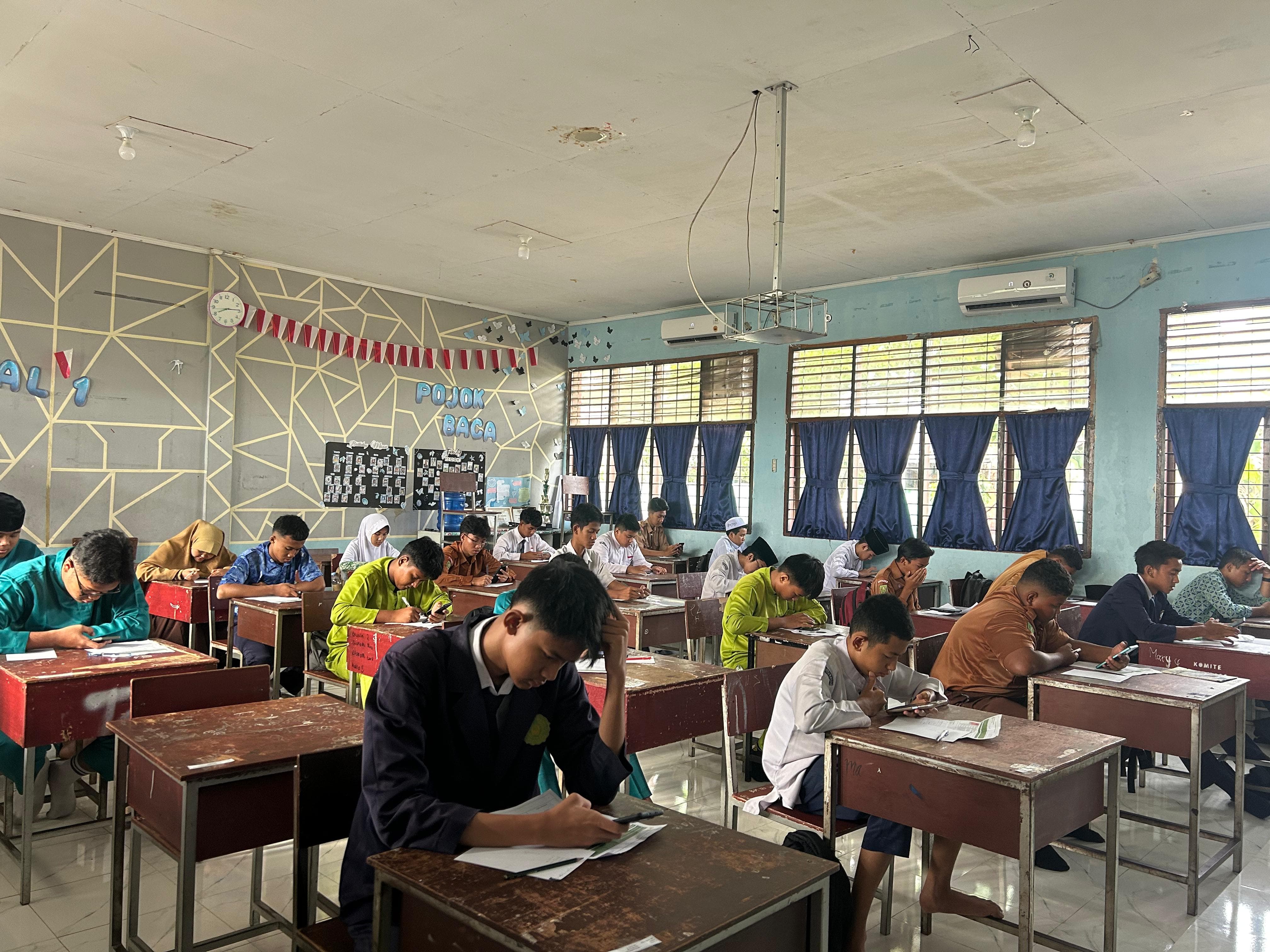 MAN 3 Kota Pekanbaru Gelar Tes Akademik dan Baca Al-Qur’an PMBM, Ratusan Peserta Ikuti Seleksi