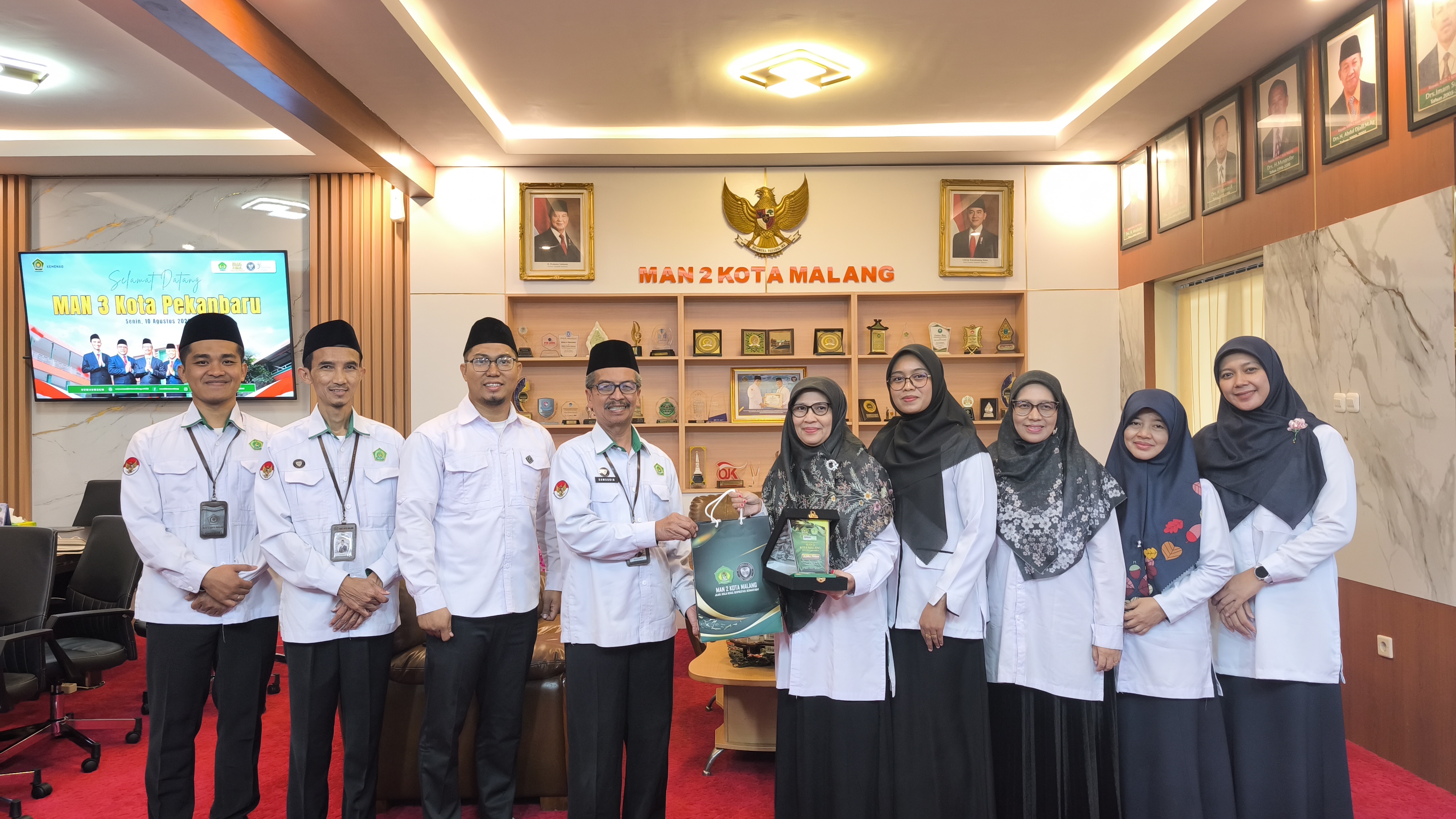 Dari Pekanbaru ke Malang, MAN 3 Kota Pekanbaru Berburu Inspirasi Madrasah Unggul