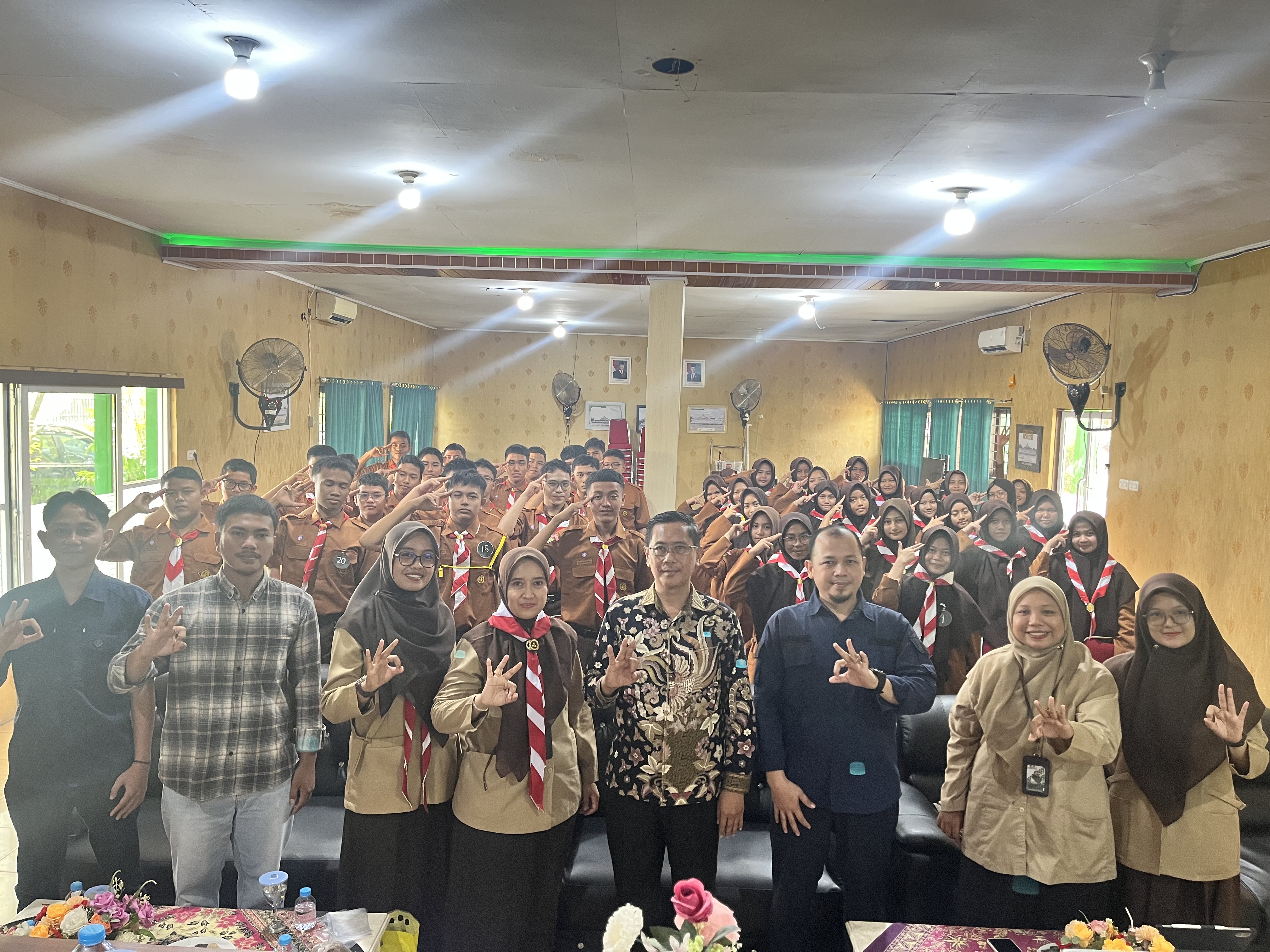 MAN 3 Kota Pekanbaru Gelar Sharing Riset Bersama Tim Peneliti Fakultas Peternakan UIN Suska Riau